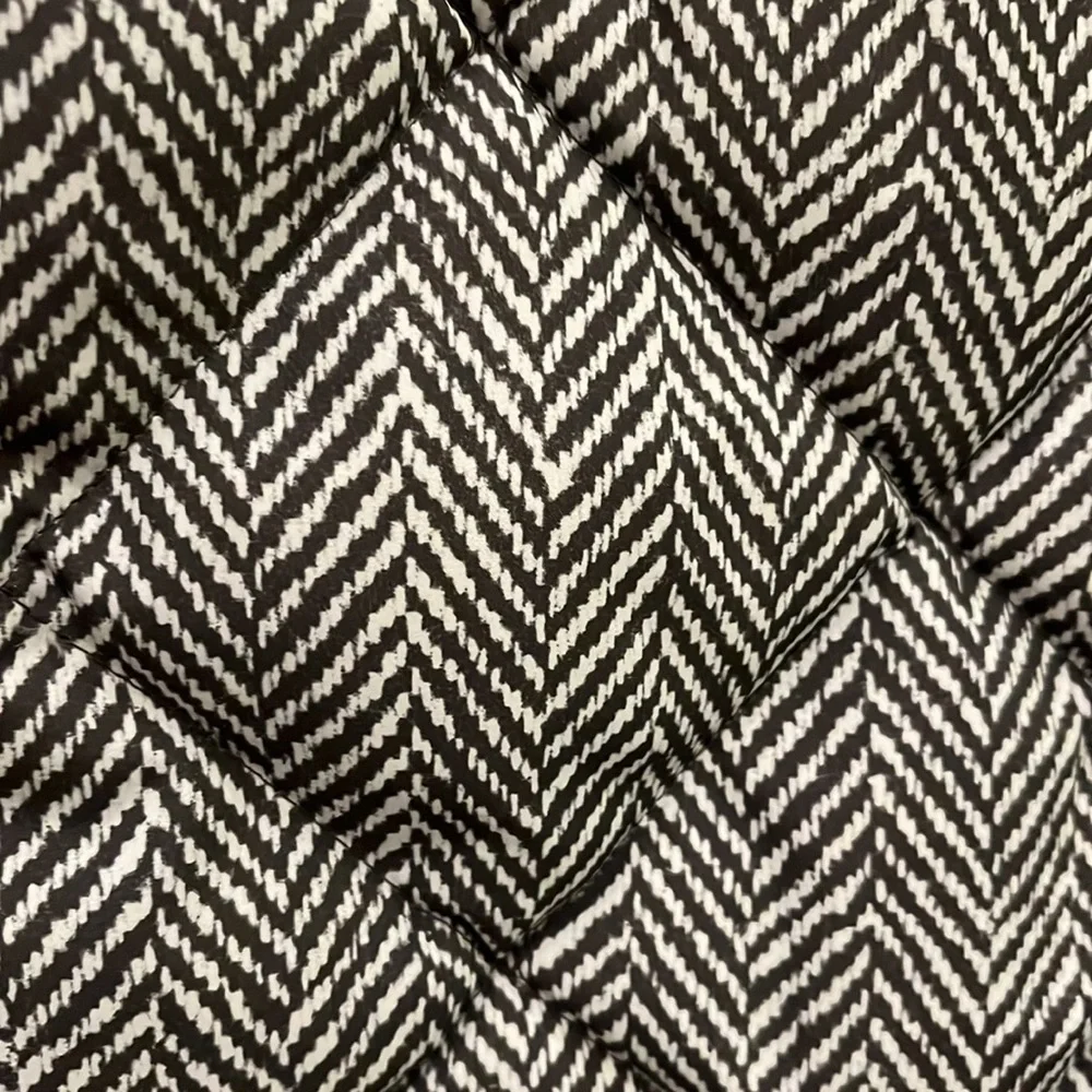 J Crew Gray Herringbone Quilted Puffer Zip-Up Vest size Medium